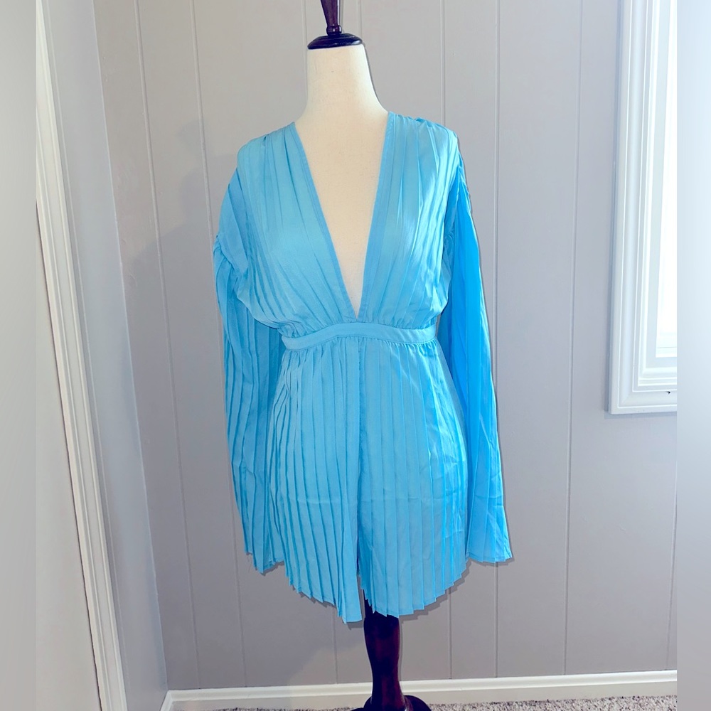 Pretty Little Thing romper